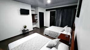 Superior Room, Mountain View | 1 bedroom, minibar, in-room safe, individually decorated - Arenal Monara (La Fortuna)