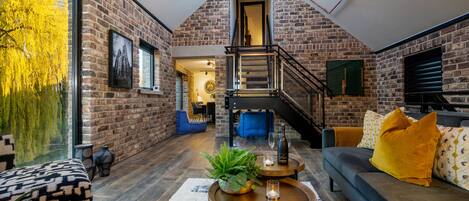 Fernseher, Stereoanlage