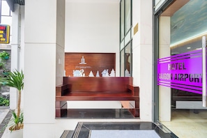 Exterior - Saigon Airport Hotel  (Ho Chi Minh City)