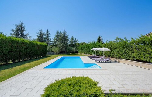 Gemütliches Zuhause in Porec mit WLAN