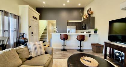 Centralia home minutes to NW Sports Hub. Modern two bedroom - primary ensuite. Main level bedroom with full bathroom adjacent. Full kitchen. Fully fenced backyard with covered patio. In home laundry - full size washer/dryer. Parking - 4 cars