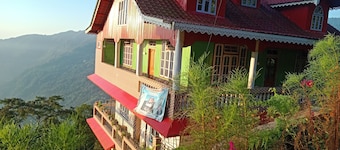 Mungpoo Jupiter Homestay