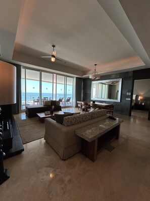 Living area - Vidanta Grand Luxxe Master Villa Golf & Spa Resort (Nuevo Vallarta)