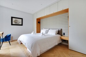 3 soverom, strykejern/-brett, wi-fi og sengetøy