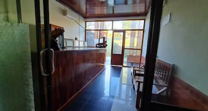 Leokhamphasurt Resort