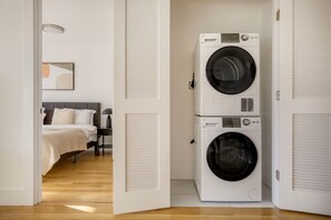 1 camera, ferro/asse da stiro, Wi-Fi, lenzuola