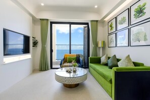 Two-Bedroom Ocean View & Fireworks Premier Suite