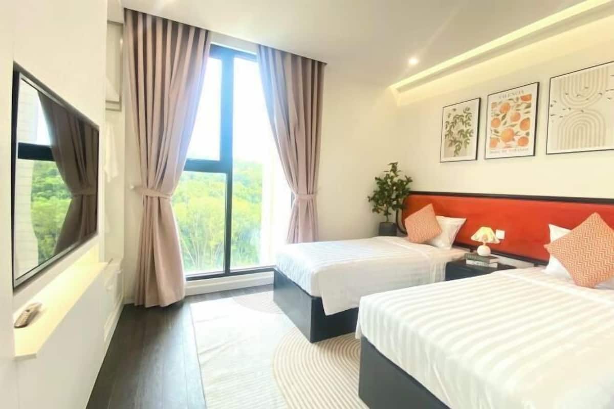 1 bedroom, Egyptian cotton sheets, premium bedding