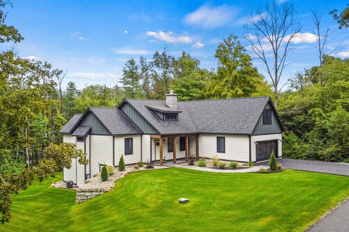 2 Miles to the Lake - Million Dollar Beach