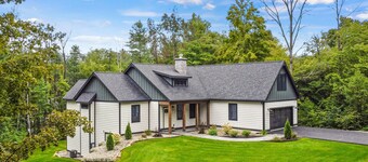 2 Miles to the Lake - Million Dollar Beach