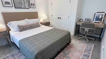 1 bedroom, desk, iron/ironing board, free WiFi