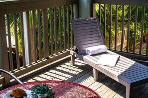 Property grounds - 202, Ocean Side, Patio, Laundry, Desk (South Padre Island)