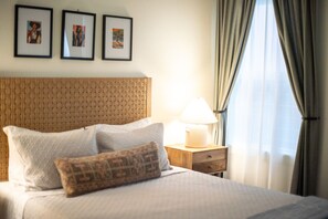 2 dormitoris, escriptori, planxa i posts de planxar i wifi gratuïta 