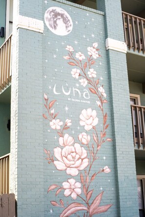 Exterior detail - 302, Ocean Side, Patio, Laundry, Desk (South Padre Island)