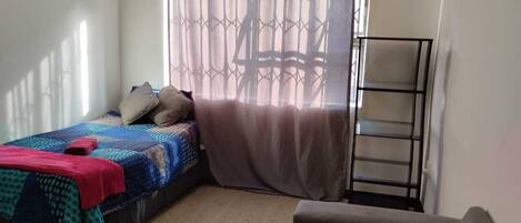 1 quarto, roupa de cama