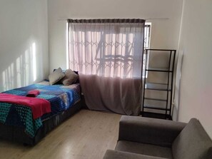 1 bedroom, bed sheets - Inspire Living Home (Johannesburg)