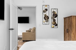 1 chambre, fer et planche à repasser, Wi-Fi, literie fournie