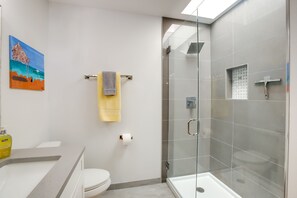 Hair dryer, towels - Community Perks, 2 Patios: Cathedral City Condo! (Cathedral City)