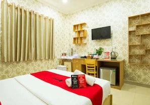 Deluxe Double Room - Tra My Sai Gon Hotel (Ho Chi Minh City)