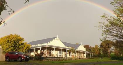 Jilly Park Farm Interactive Experience Complimentary Breakfast Linen Included