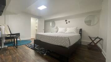 1 多间卧室、熨斗/熨衣板、免费 WiFi、床单