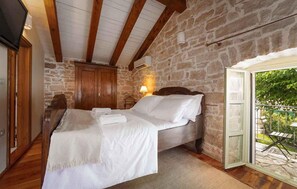 2 habitaciones, cuna de viaje, wifi gratis y ropa de cama 