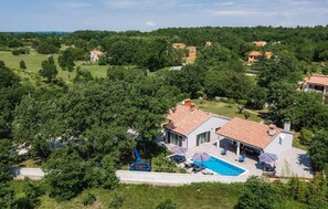 Exterior - Gorgeous home in Labin (Labin)