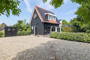 Exterior - Detached Retreat in Zoutelande near Beaches (Zoutelande)