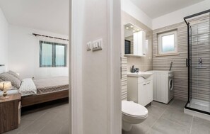 Douche, séchoir à cheveux