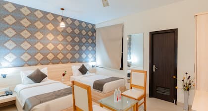 Fabhotel Signature Inn