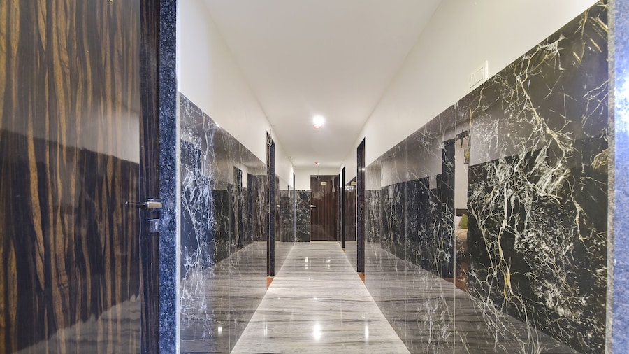 Fabhotel Shri Krishna