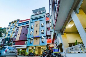 Exterior - Fabhotel Mohit Regency (Bhopal)