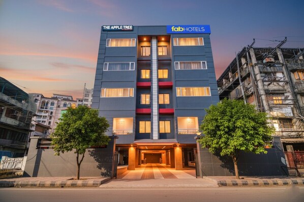 Exterior - Fabhotel Apple Tree (Guwahati)
