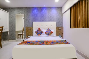 Lakens van Egyptisch katoen, luxe beddengoed, een kluis op de kamer