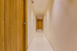 Lobby - Fabhotel Green Tree (Ahmedabad)