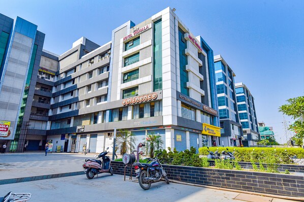Exterior - Fabhotel Vishala (Ahmedabad)