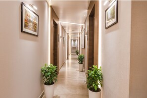 Lobby - FabHotel Sivalika Inn Near Howrah Station (Howrah)