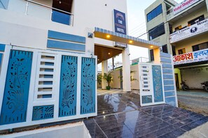 Bagian depan properti