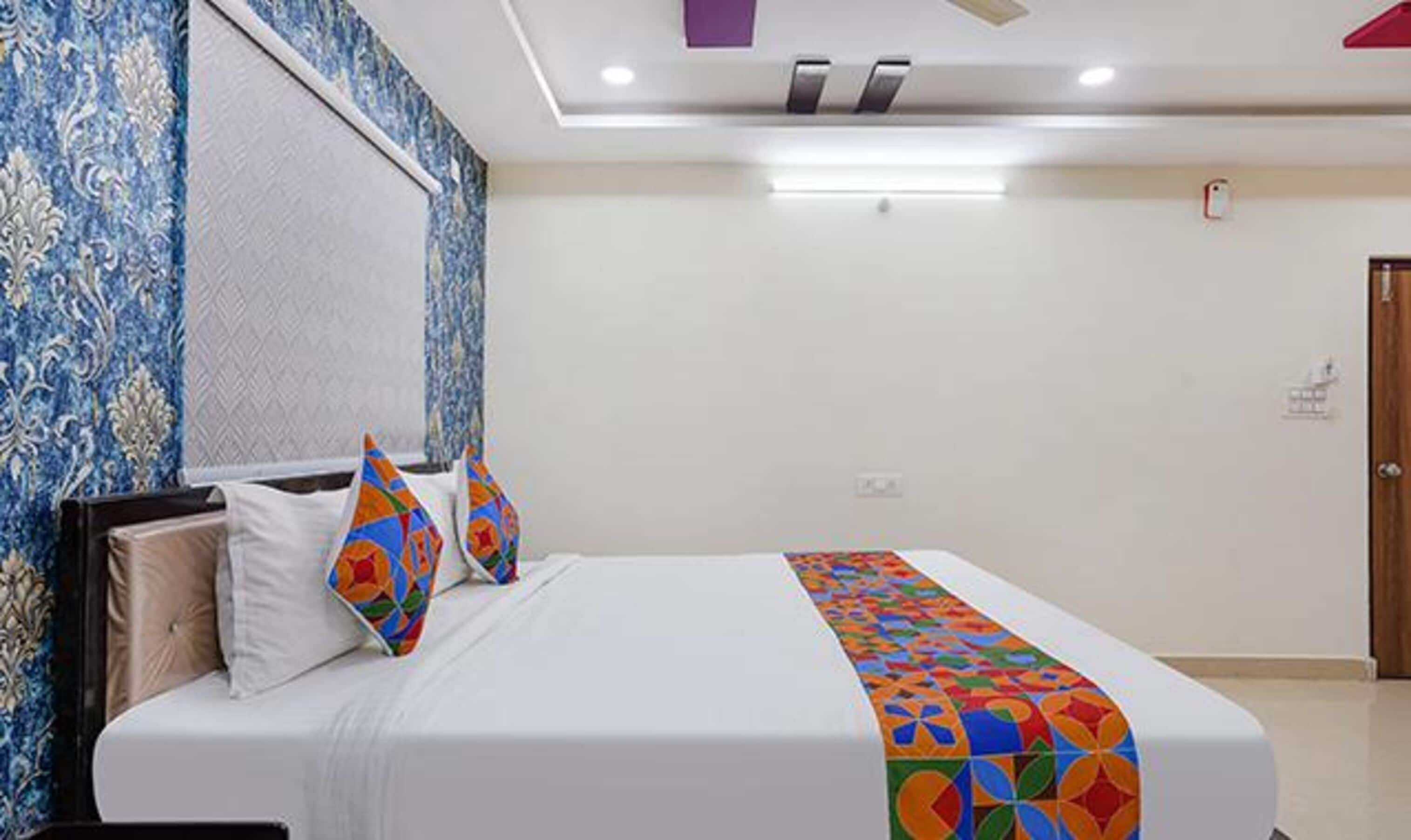 Foto - FabHotel Sri Karthikeya Grand - Nr Nexus Mall, Kukatpally