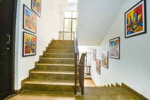 Lobby - FabHotel Holiday Suites (Benaulim)