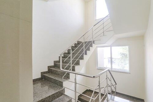 Fabhotel The Villa I