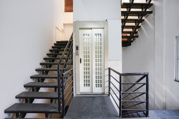 Staircase - Fabhotel Saubhagya Elite (Nashik)