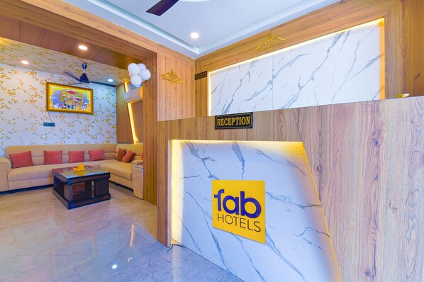 Reception - Fabhotel Bohra International (Jaipur)