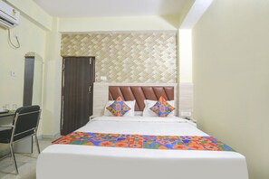 Deluxe Room - FabHotel Magadh Crystal (Muzaffarpur)