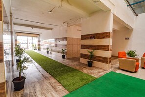 Interior entrance - Fabhotel Skyry I (Coimbatore)