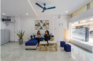 Lobby - FabHotel Ivory Pearl Koramangala Bangalore (Bengaluru)