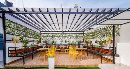 Fabhotel Ivory Pearl