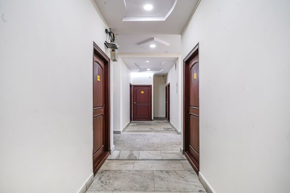 Lobby - Fabexpress Venkateswara Atidhi (Hyderabad)