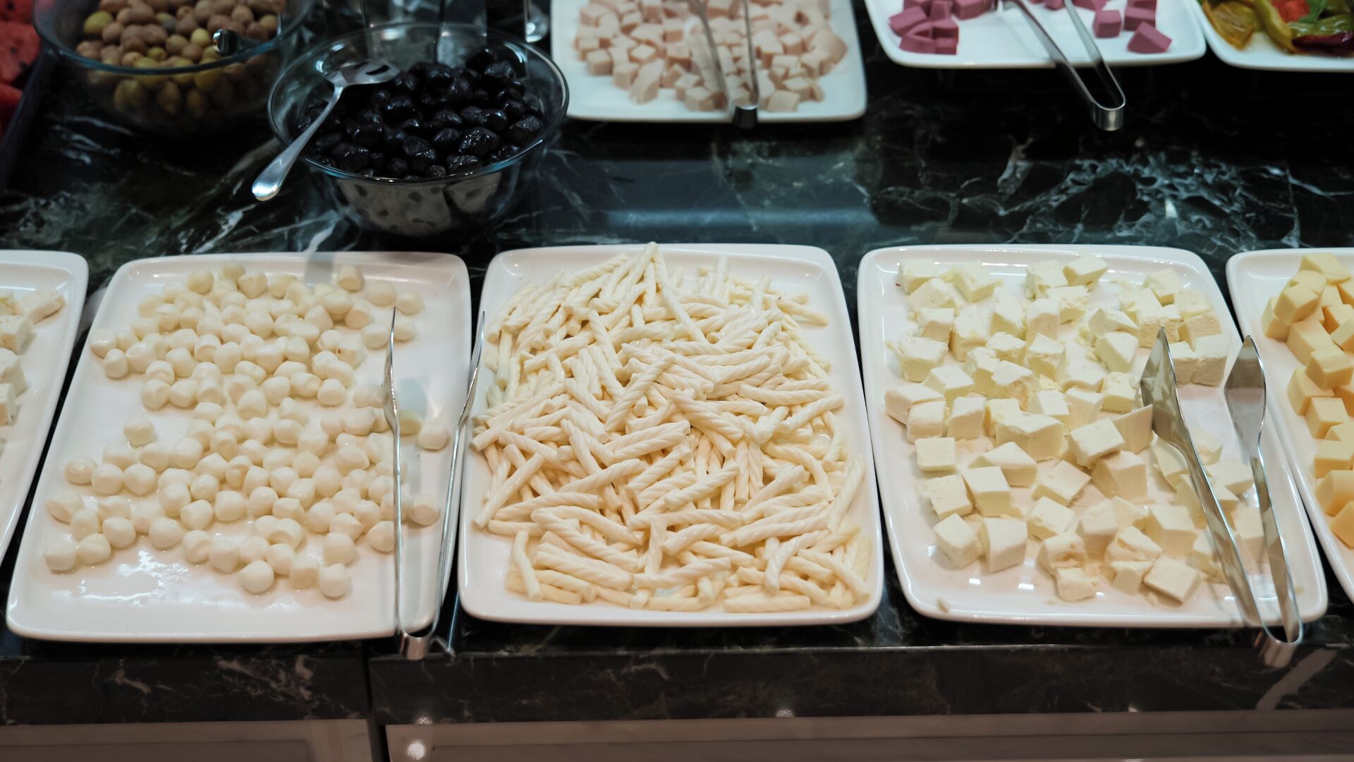 Desayuno estilo bufé