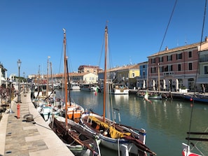 Marina - Comfortable, fully equipped, 2-bedroom, 2-bathroom mobile home, Cesenatico beach (Cesenatico)
